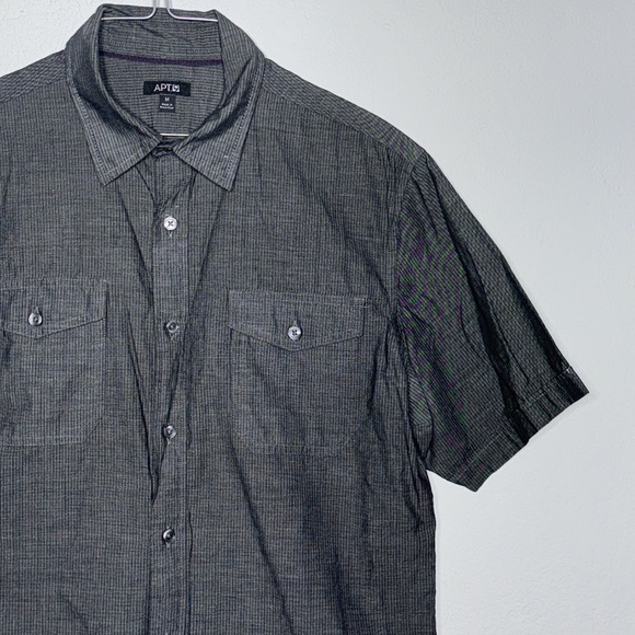 Men’s Striped Button Down Shirt - Picture 2 of 3